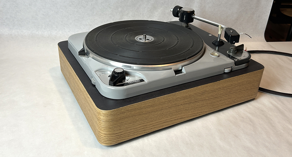 Thorens TD-124